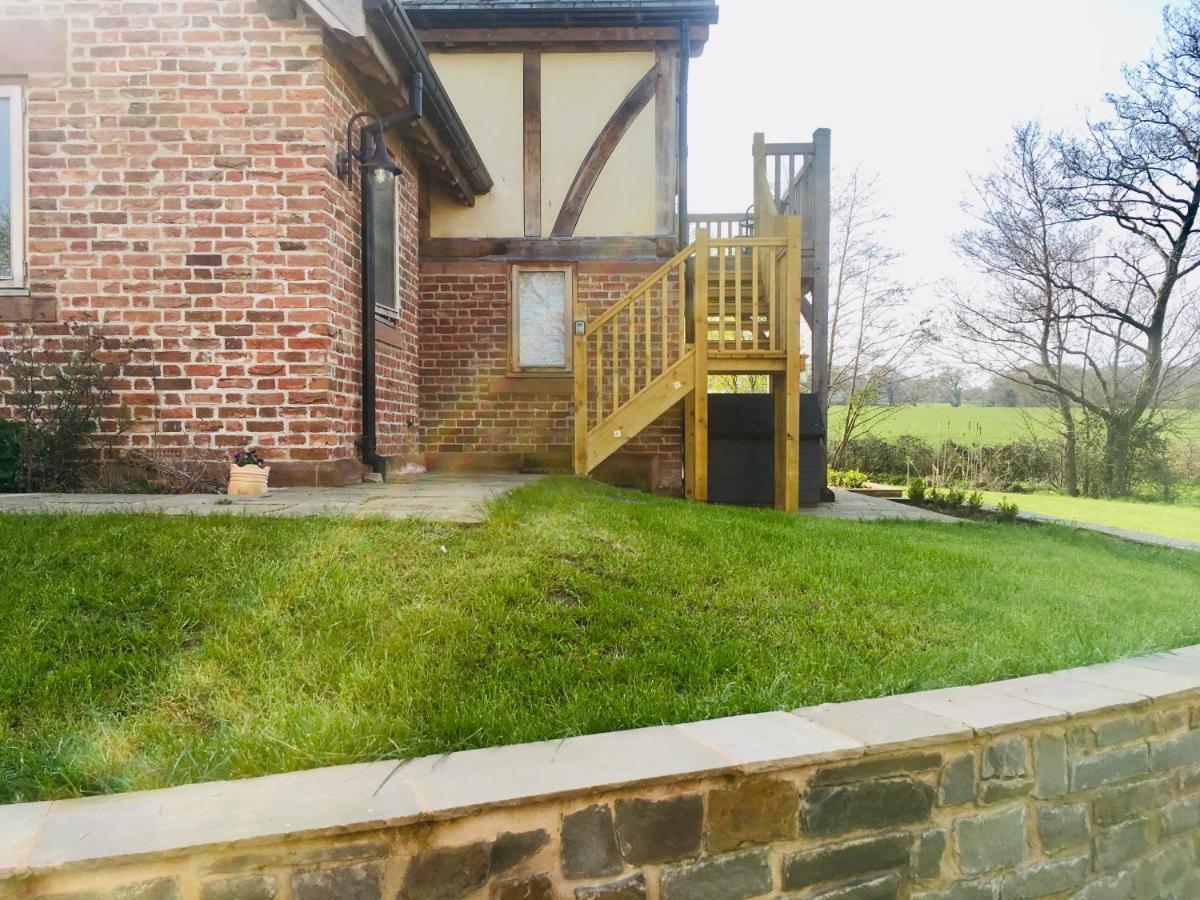 Oak Mead Villa Wrexham Ruang foto