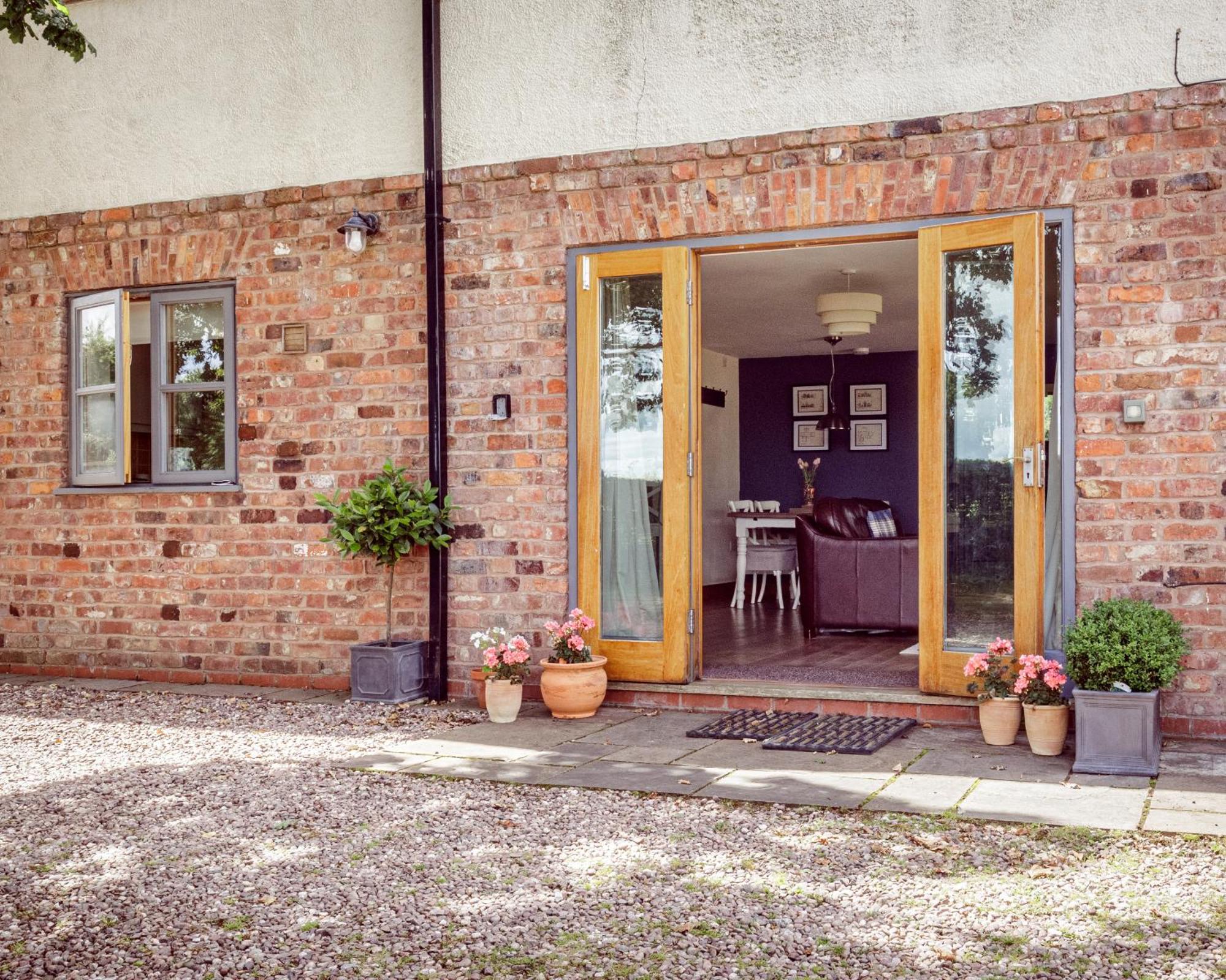 Oak Mead Villa Wrexham Ruang foto